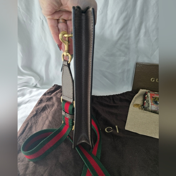 Gucci GG Limited Edition Supreme Courrier Messenger Crossbody Bag - Picture 4 of 12